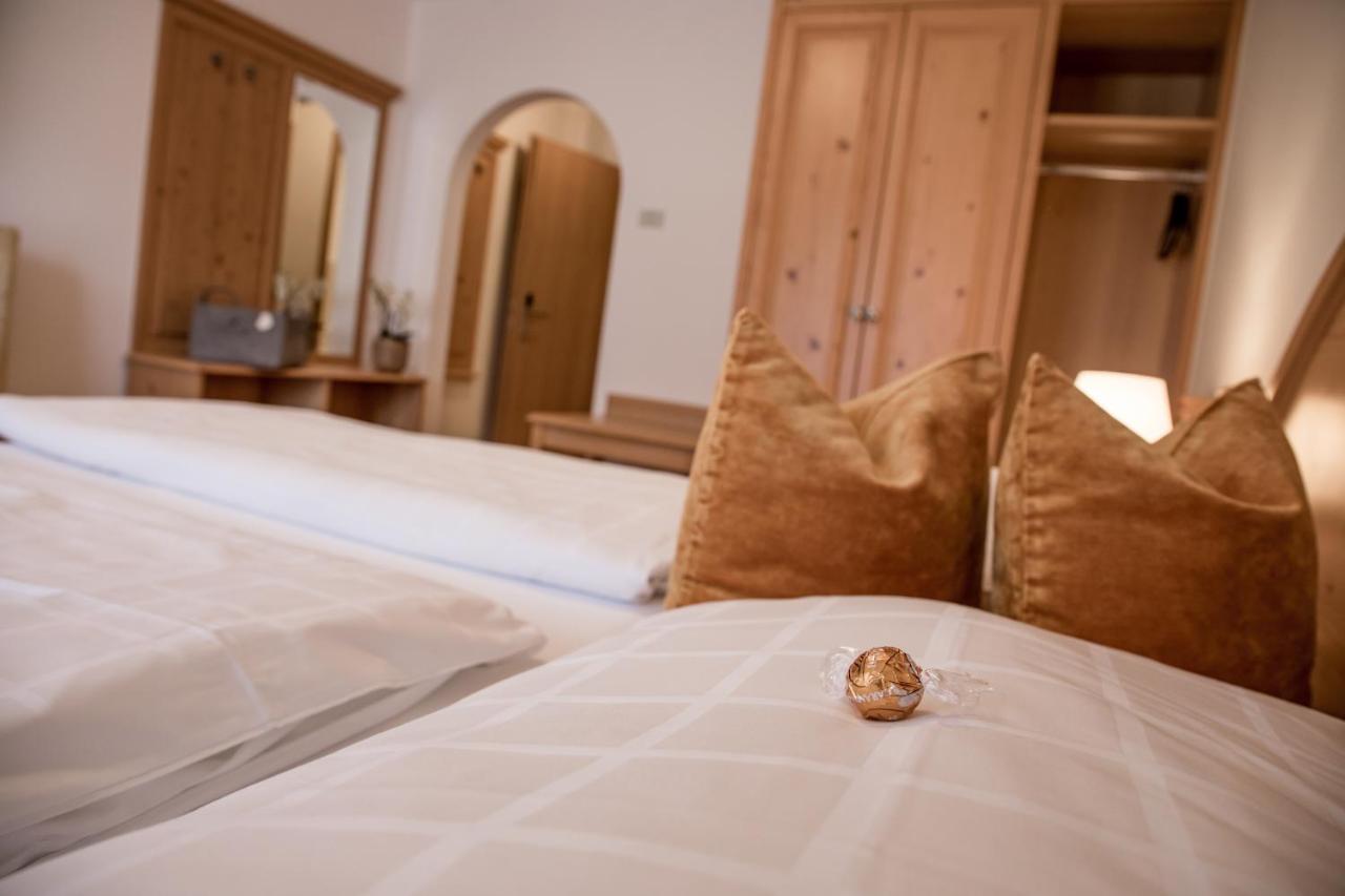 Hotel Gruber セスト エクステリア 写真